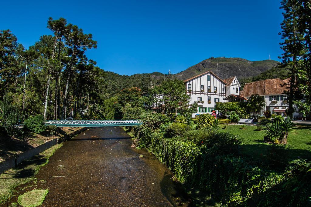 Hotel Bucsky โนวาฟริบูร์โก ภายนอก รูปภาพ