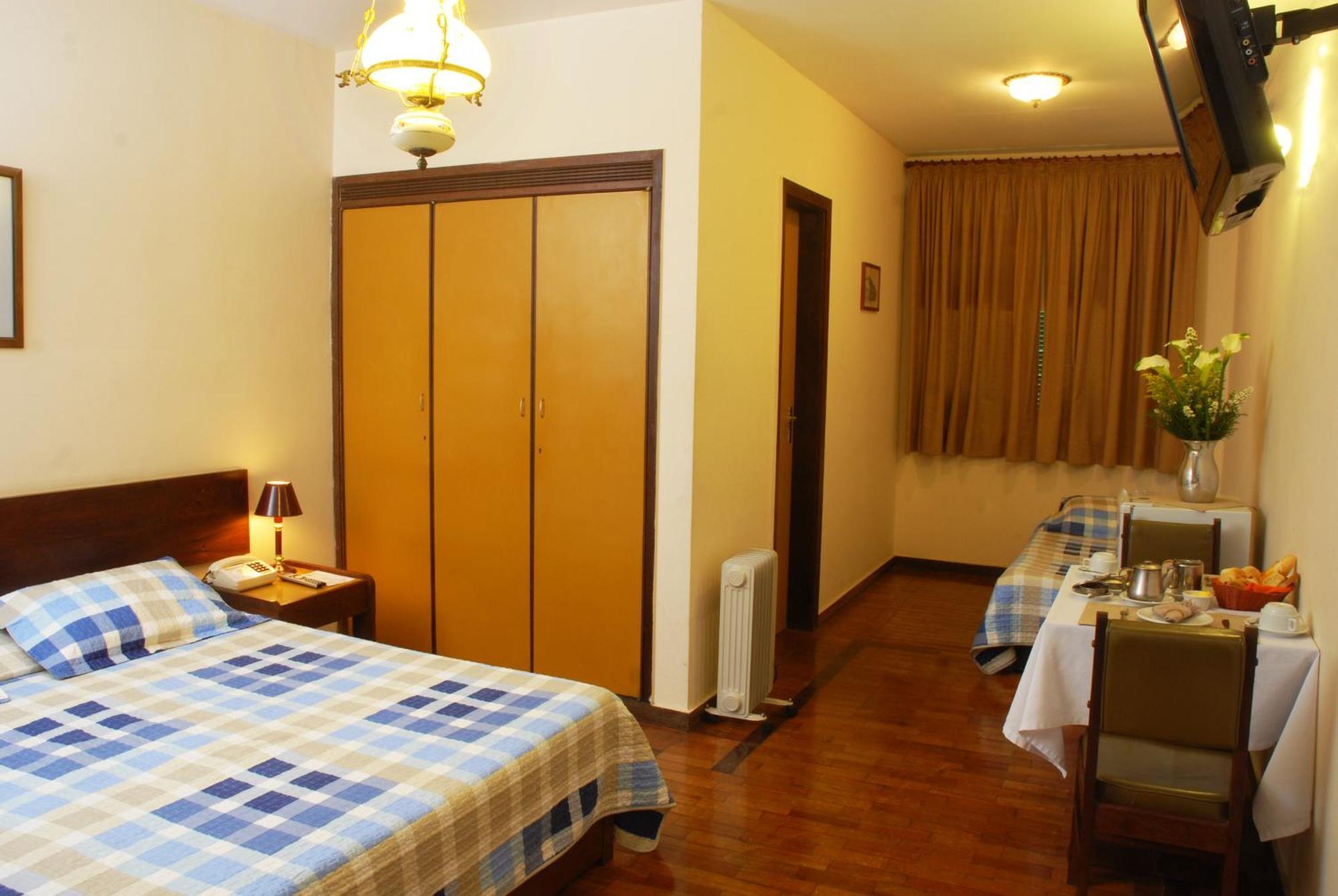 Hotel Bucsky โนวาฟริบูร์โก ห้อง รูปภาพ