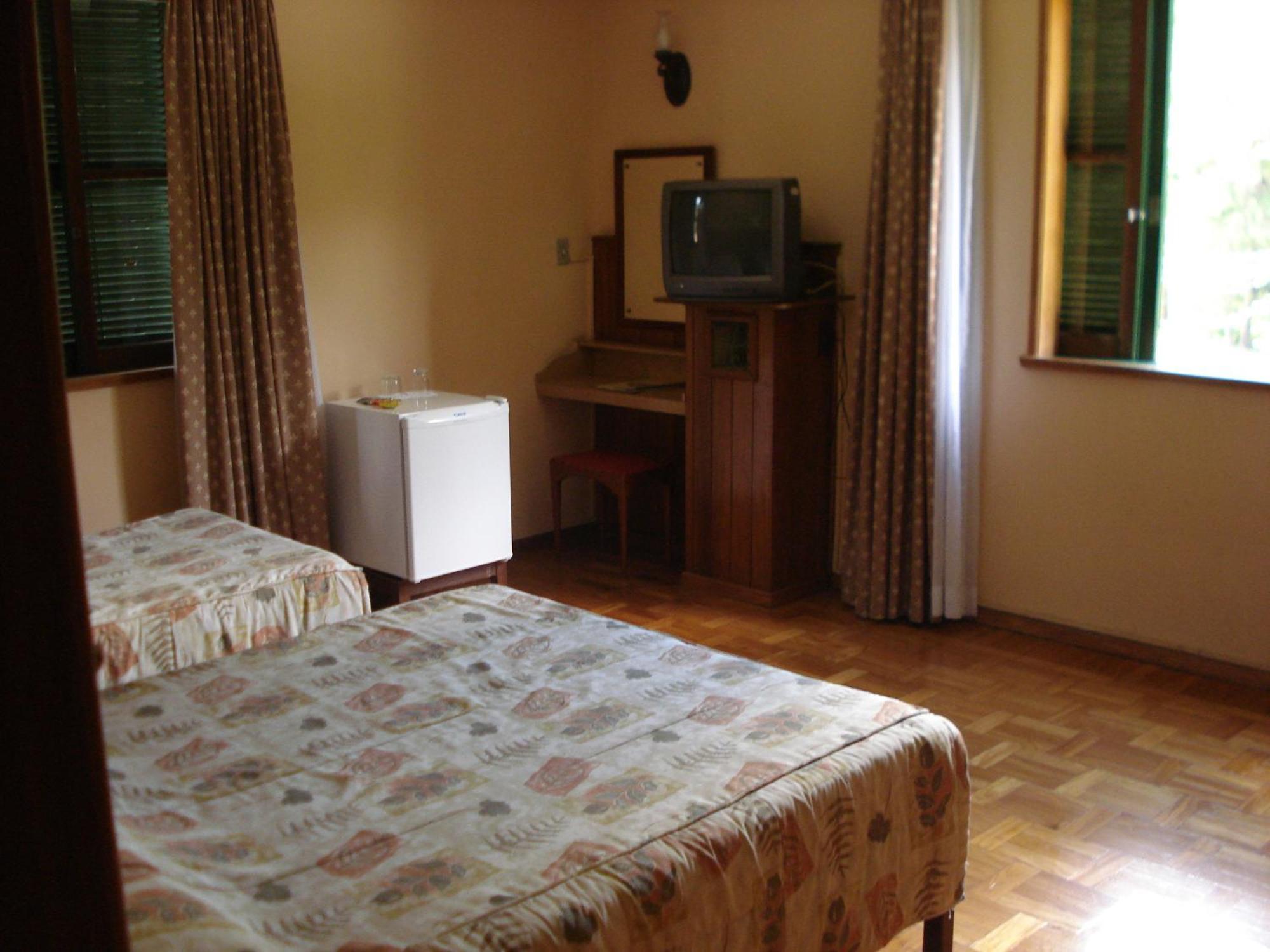 Hotel Bucsky โนวาฟริบูร์โก ห้อง รูปภาพ